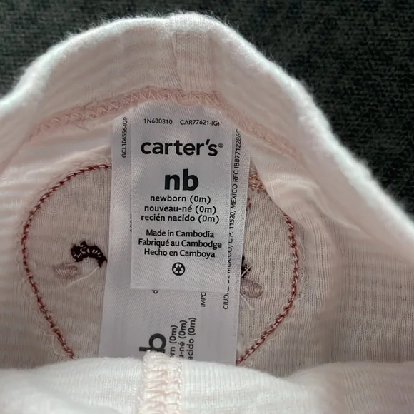 Carter’s Apple Newborn bodysuits and pants - Picture 13 of 14